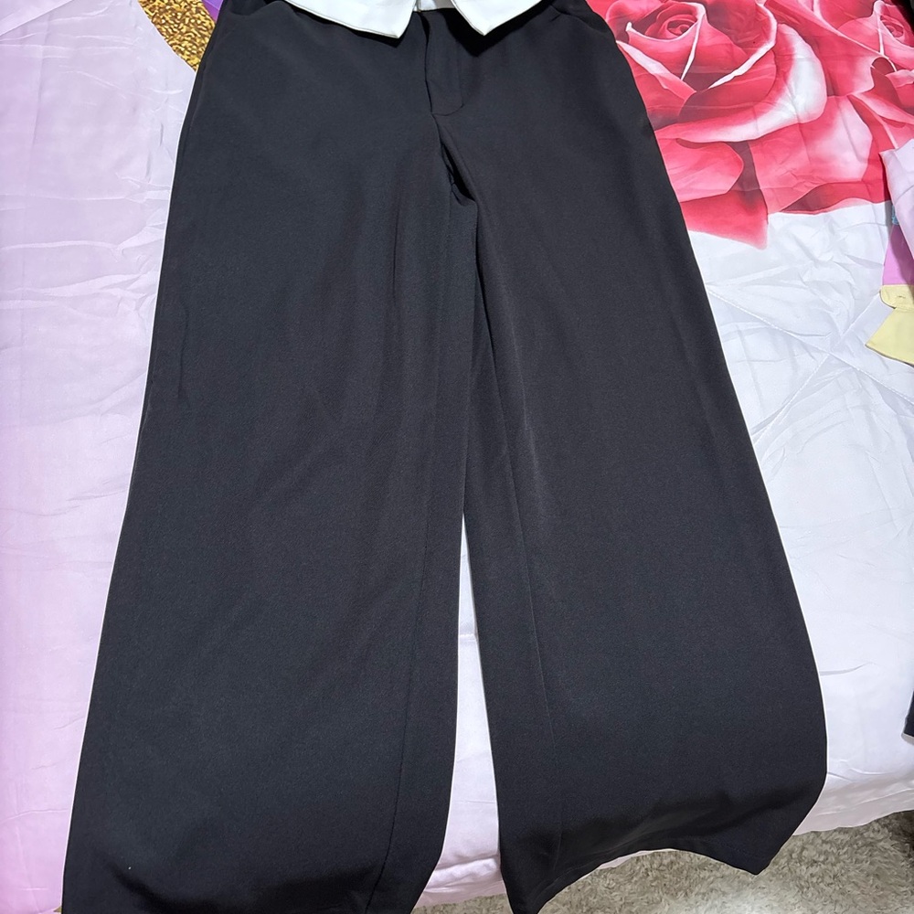 Women's Black Ankle & Cropped Jeans